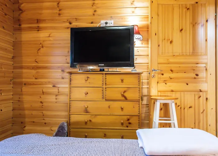 Tipuniemi By Interhome 펜션